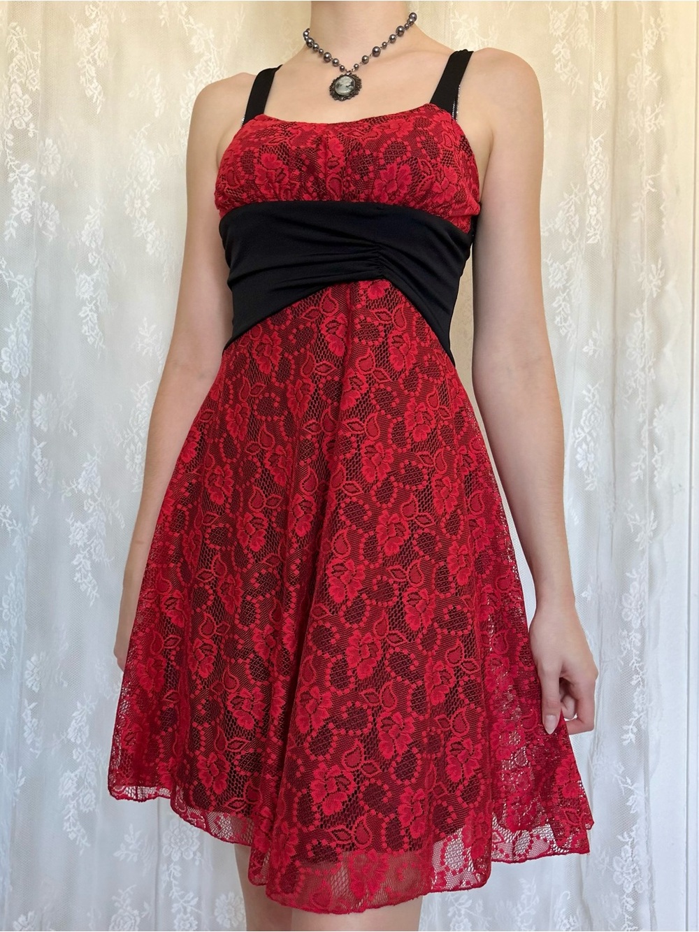 Vintage Vamp Pin-Up Red & Black Midi Dress